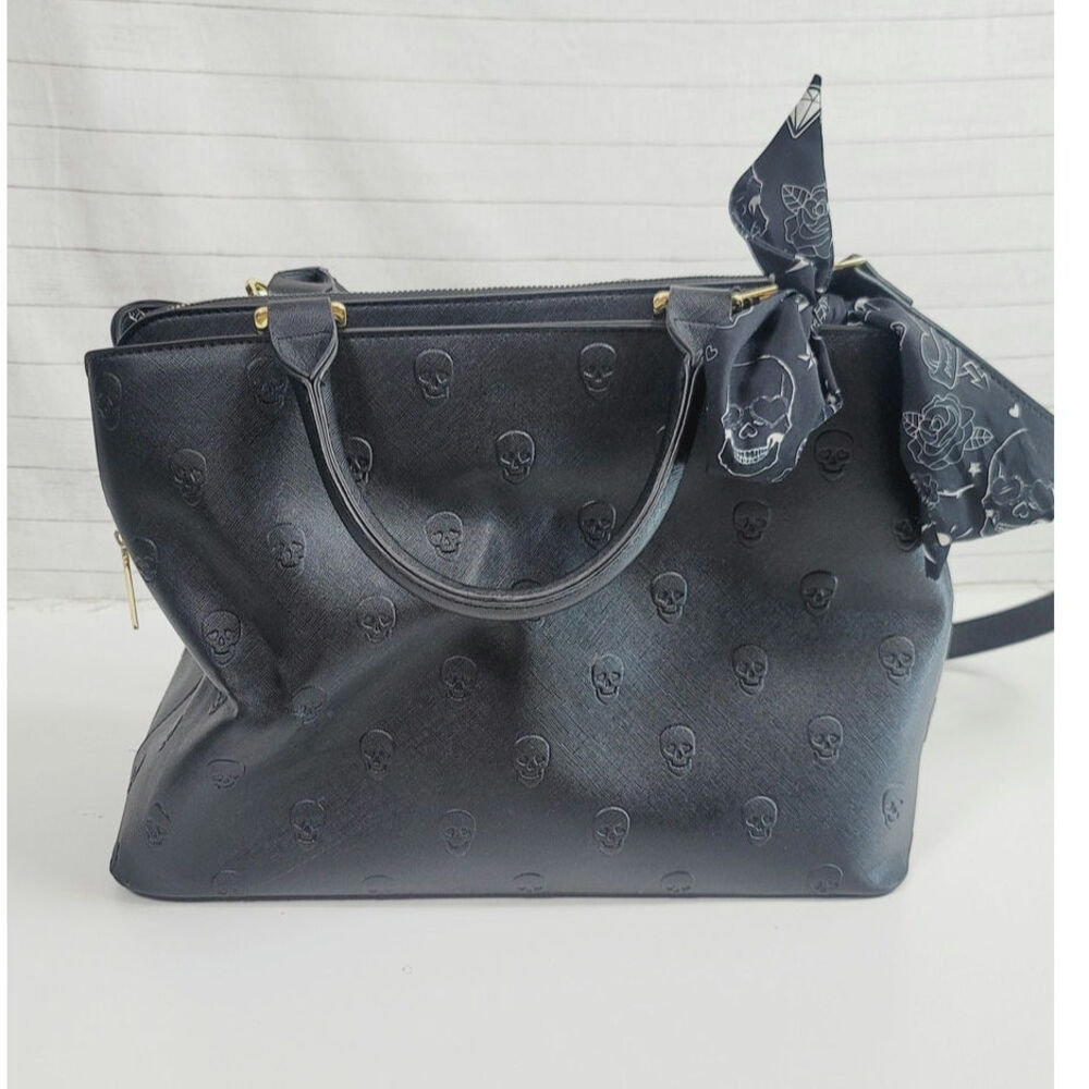 BETSEY JOHNSON SKULL SATCHEL SHOULDER BAG IN FAUX BLACK LEATHER, W SKULL SCARF